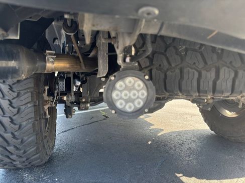 Used 2021 Jeep Gladiator Rubicon w/ Dual Top Group AWD/4WD image 40