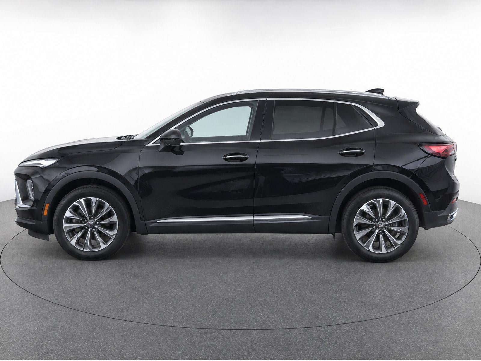 Used 2024 Buick Envision Preferred AWD/4WD image 9