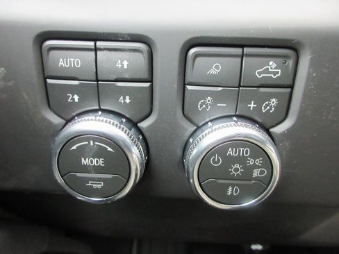 New 2026 GMC Sierra 1500 AT4X image 18