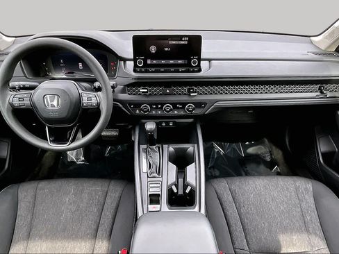 Used 2023 Honda Accord EX image 15