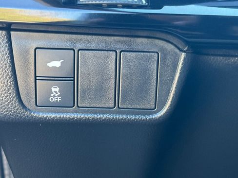 Used 2025 Honda CR-V Sport Touring image 32