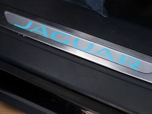 Used 2019 Jaguar F-PACE S AWD/4WD image 56