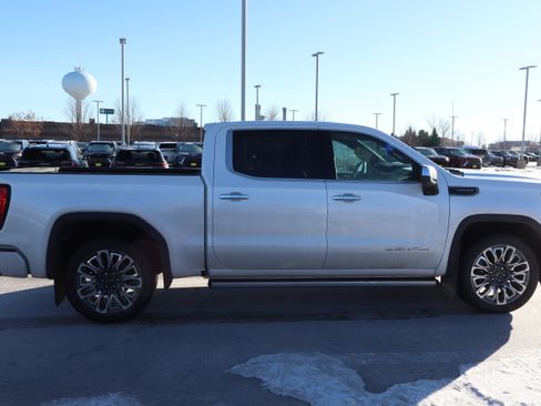 Certified 2025 GMC Sierra 1500 Denali Ultimate image 8