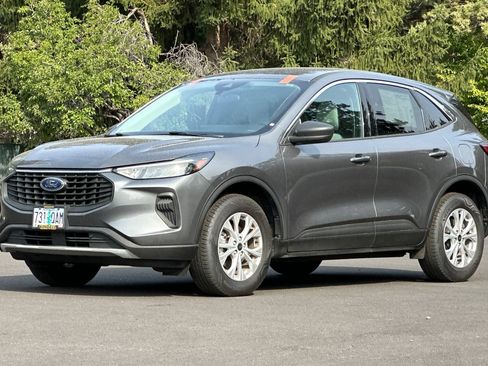 Used 2024 Ford Escape Active AWD/4WD image 8