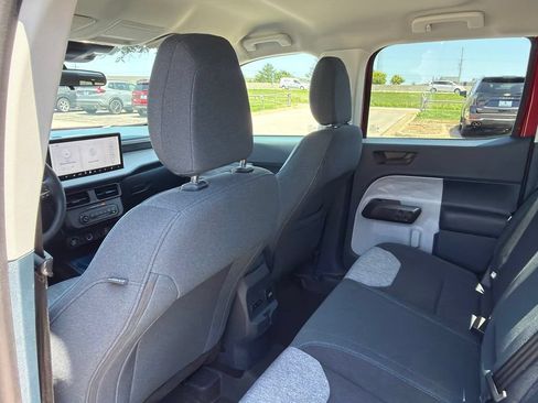 Used 2025 Ford Maverick XLT w/ XLT Luxury Package FWD image 13