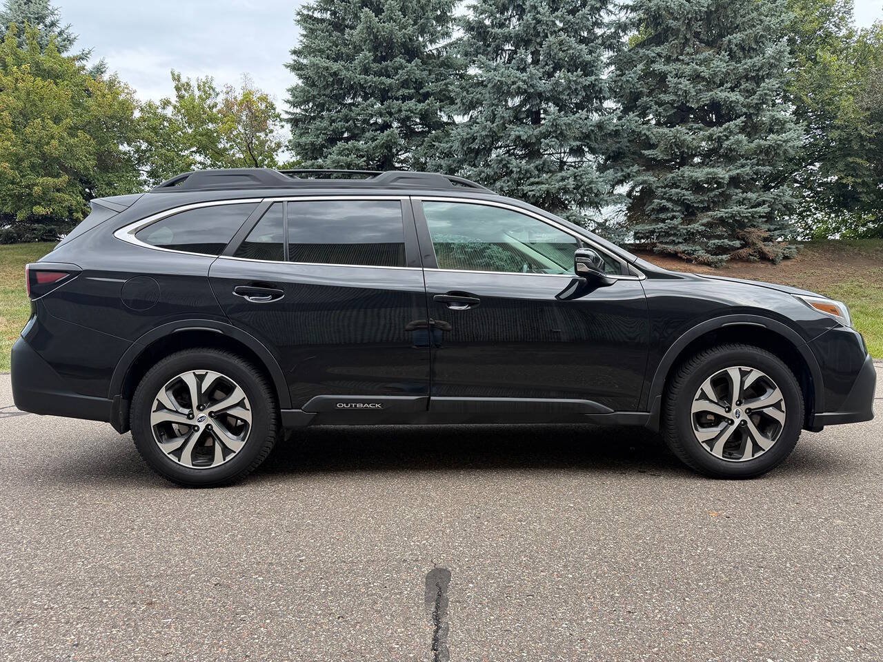 Used 2021 Subaru Outback Limited w/ Popular Package #2 AWD/4WD image 6