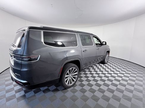 Used 2023 Jeep Grand Wagoneer L Series II image 6