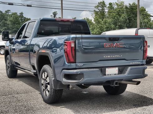 Used 2025 GMC Sierra 2500 Denali w/ Denali Reserve Package AWD/4WD image 6
