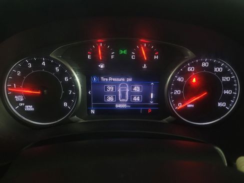 Used 2019 GMC Terrain SLE w/ Driver Convenience Package FWD image 23