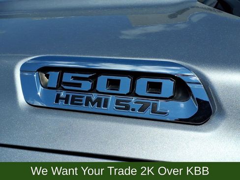 Used 2022 RAM 1500 Laramie AWD/4WD image 32