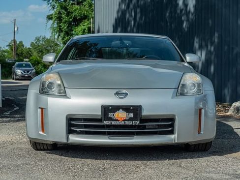 Used 2008 Nissan 350Z Touring RWD image 9
