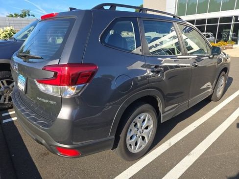 Used 2023 Subaru Forester AWD/4WD image 13
