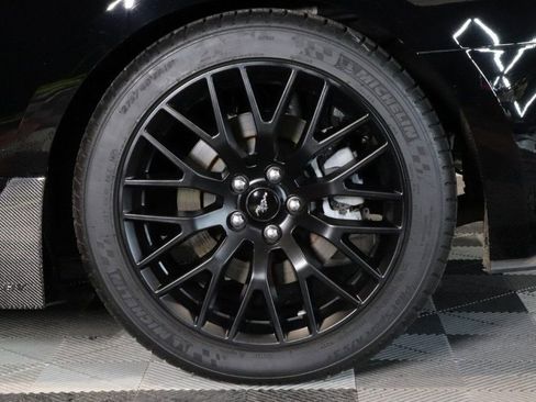 Used 2016 Ford Mustang GT Premium image 22