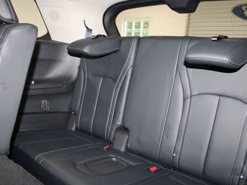 Used 2023 INFINITI QX60 Luxe w/ Vision Package FWD image 26