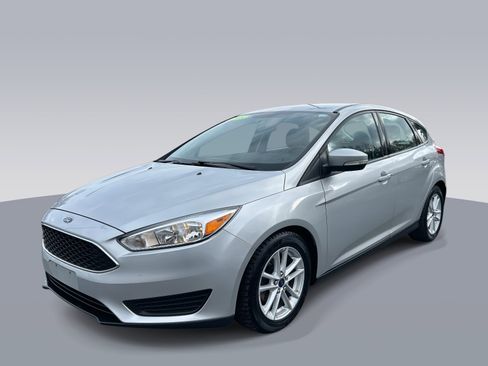 Used 2015 Ford Focus SE image 7