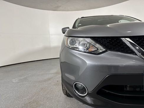 Used 2018 Nissan Rogue Sport SV w/ SV All-Weather Package image 28