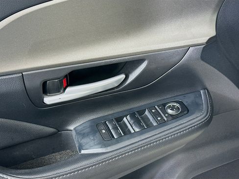 Used 2024 Toyota Grand Highlander XLE image 15