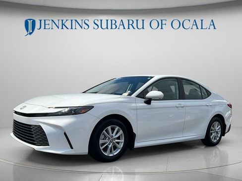 Used 2025 Toyota Camry LE FWD image 7