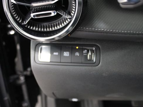 New 2025 Chevrolet Equinox LT w/ Convenience Package II image 34