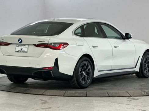Used 2025 BMW i4 eDrive40 w/ Premium Package image 2