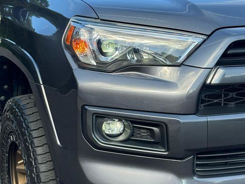 Used 2022 Toyota 4Runner TRD Sport w/ Technology Package AWD/4WD image 14