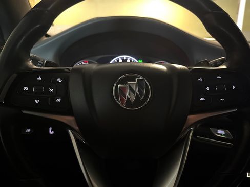 Used 2024 Buick Enclave Premium image 28