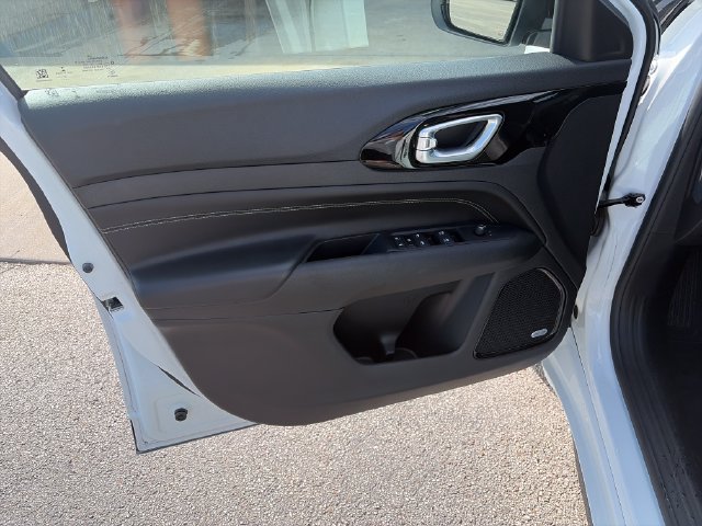 Used 2022 Jeep Compass High Altitude AWD/4WD image 11