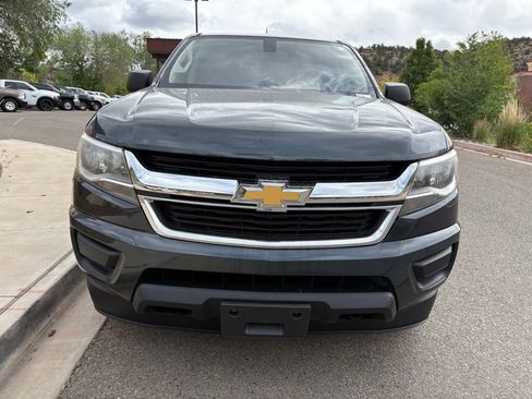 Used 2017 Chevrolet Colorado W/T w/ WT Convenience Package AWD/4WD image 12