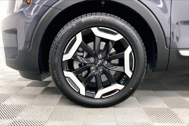Used 2025 Kia Telluride S AWD/4WD image 10