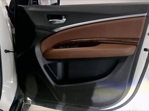 Used 2017 Acura MDX SH-AWD w/ Technology Package image 26