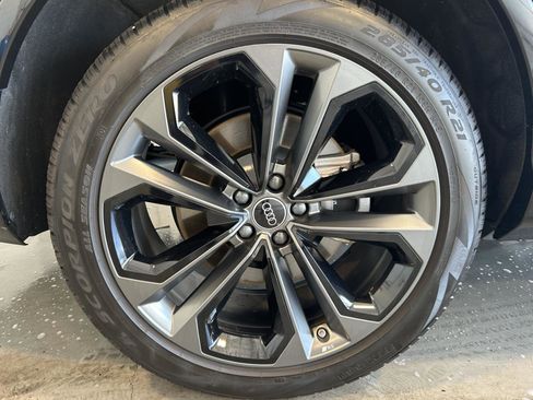 Used 2025 Audi Q7 3.0T Premium Plus image 14