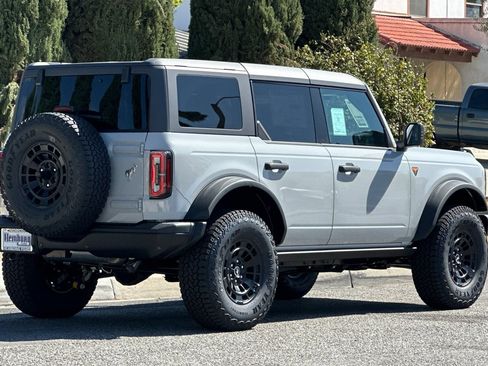 New 2026 Ford Bronco Badlands AWD/4WD image 4
