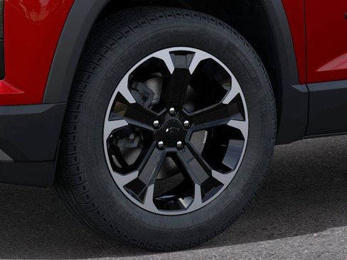 New 2027 Chevrolet Equinox LT w/ Safety and Technology Package FWD image 9