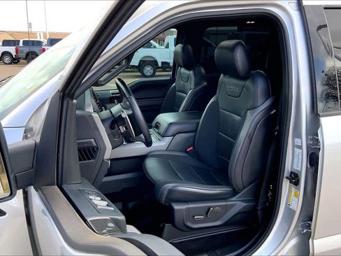 Certified 2019 Ford F150 Raptor w/ Equipment Group 802A Luxury image 7