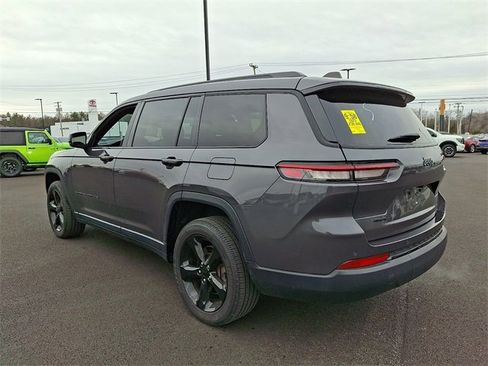 Used 2023 Jeep Grand Cherokee L Altitude image 8