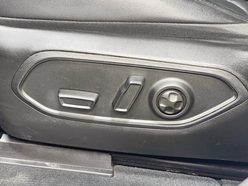Used 2022 Jeep Grand Cherokee Limited 4xe w/ MOPAR Finishing Package AWD/4WD image 6