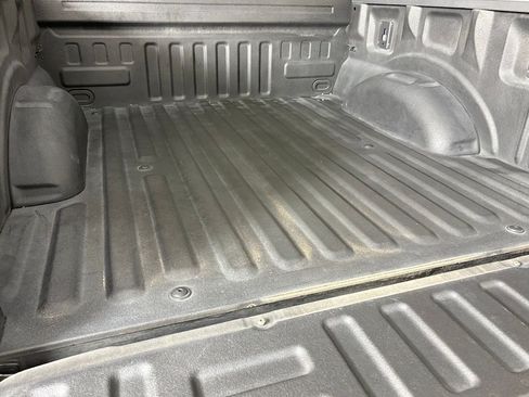 Used 2019 Ford F150 Lariat w/ Equipment Group 502A Luxury AWD/4WD image 39