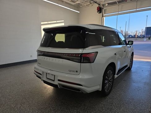 New 2026 INFINITI QX80 Luxe w/ Cargo Package AWD/4WD image 5