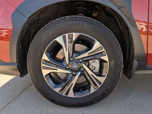 Used 2024 Subaru Crosstrek 2.0i Premium image 12