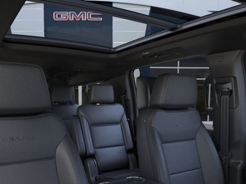 New 2026 GMC Yukon XL Denali w/ Denali Reserve Package image 48