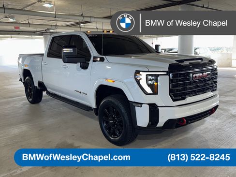 Used 2025 GMC Sierra 2500 AT4 w/ AT4 Premium Plus Package AWD/4WD image 1