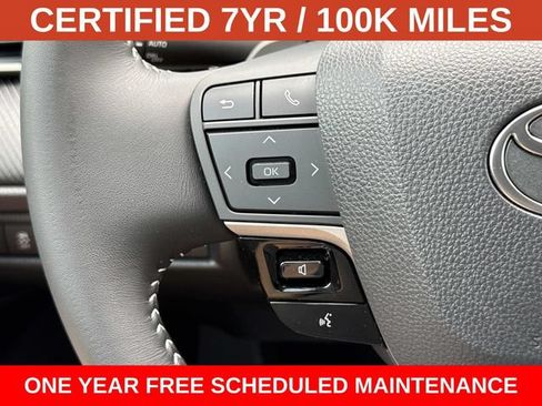 Used 2026 Toyota Camry SE FWD image 24