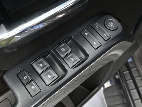 Used 2017 Chevrolet Silverado 1500 LT w/ All Star Edition AWD/4WD image 22