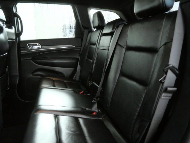 Used 2019 Jeep Grand Cherokee Limited AWD/4WD image 13