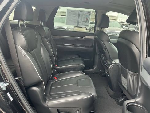 Used 2025 Hyundai Palisade SEL FWD image 25