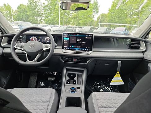 New 2026 Volkswagen Tiguan S AWD/4WD image 5