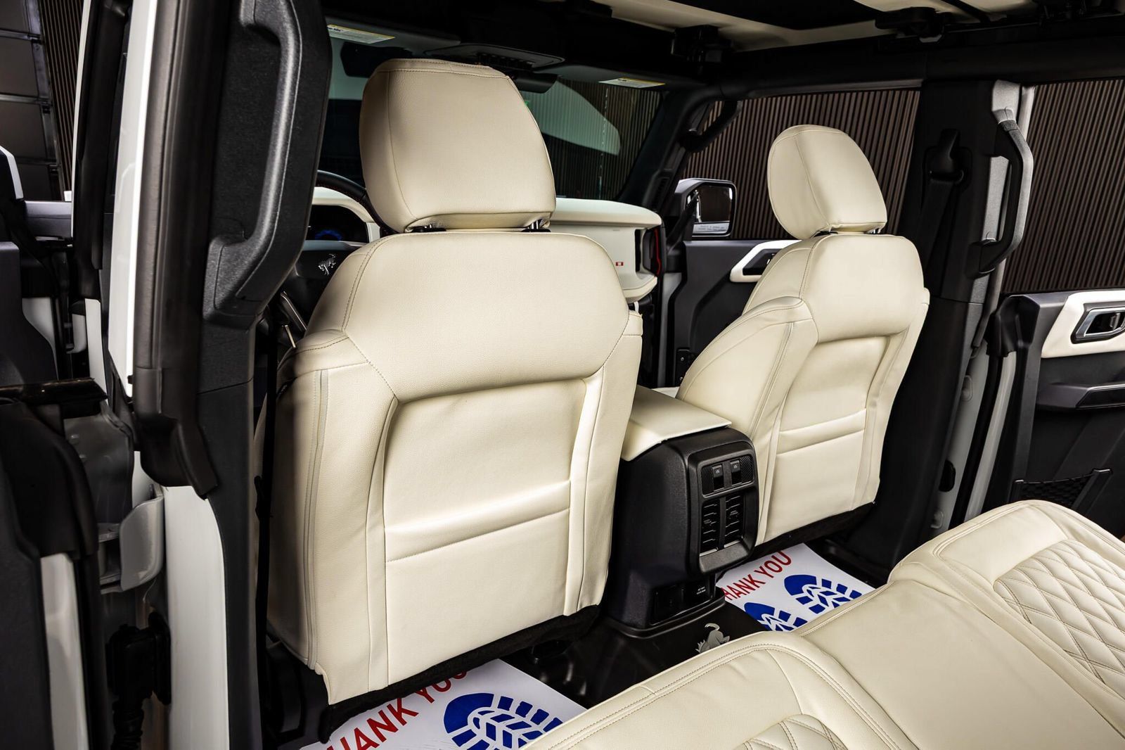 Used 2026 Ford Bronco Heritage Edition AWD/4WD image 32