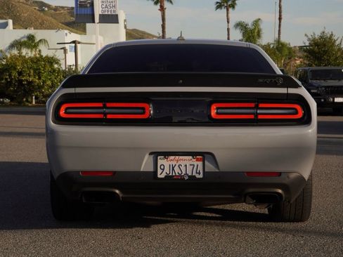 Used 2021 Dodge Challenger SRT Hellcat Redeye image 5