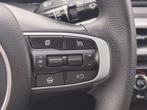 Used 2023 Kia K5 LXS image 23