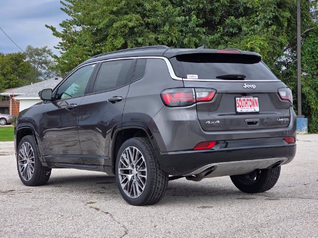 Certified 2023 Jeep Compass Limited w/ Elite Group AWD/4WD image 6